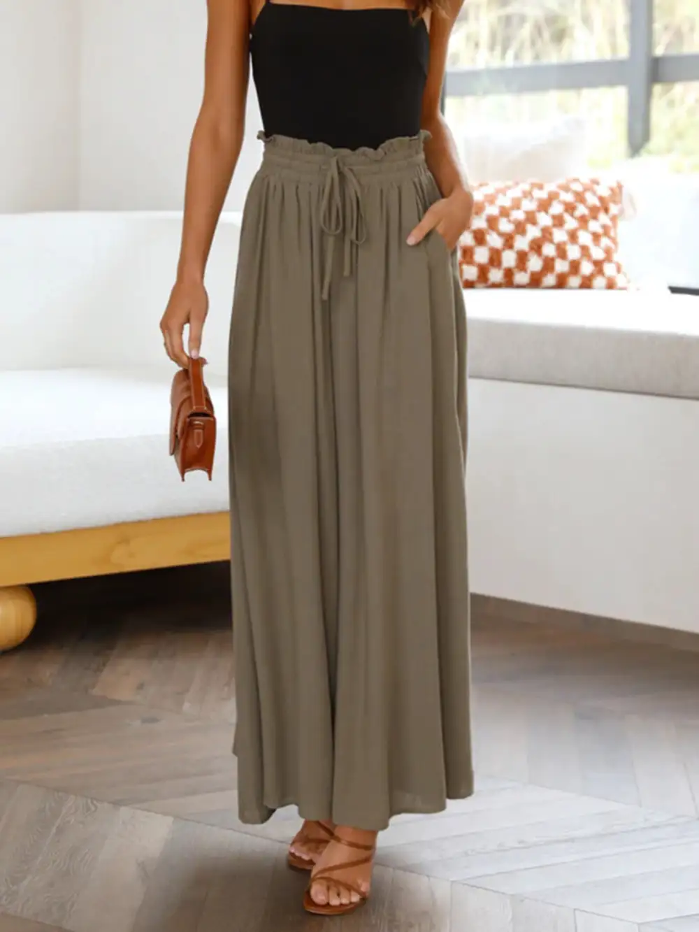 Textured Wide Leg Pants With Pocket