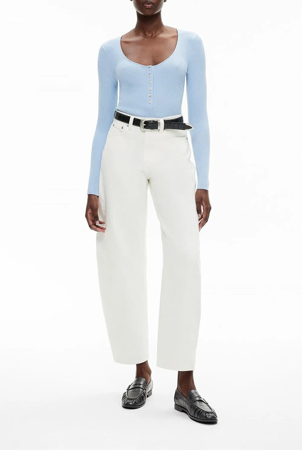 Round Neck Button-Up Knitted Sweater