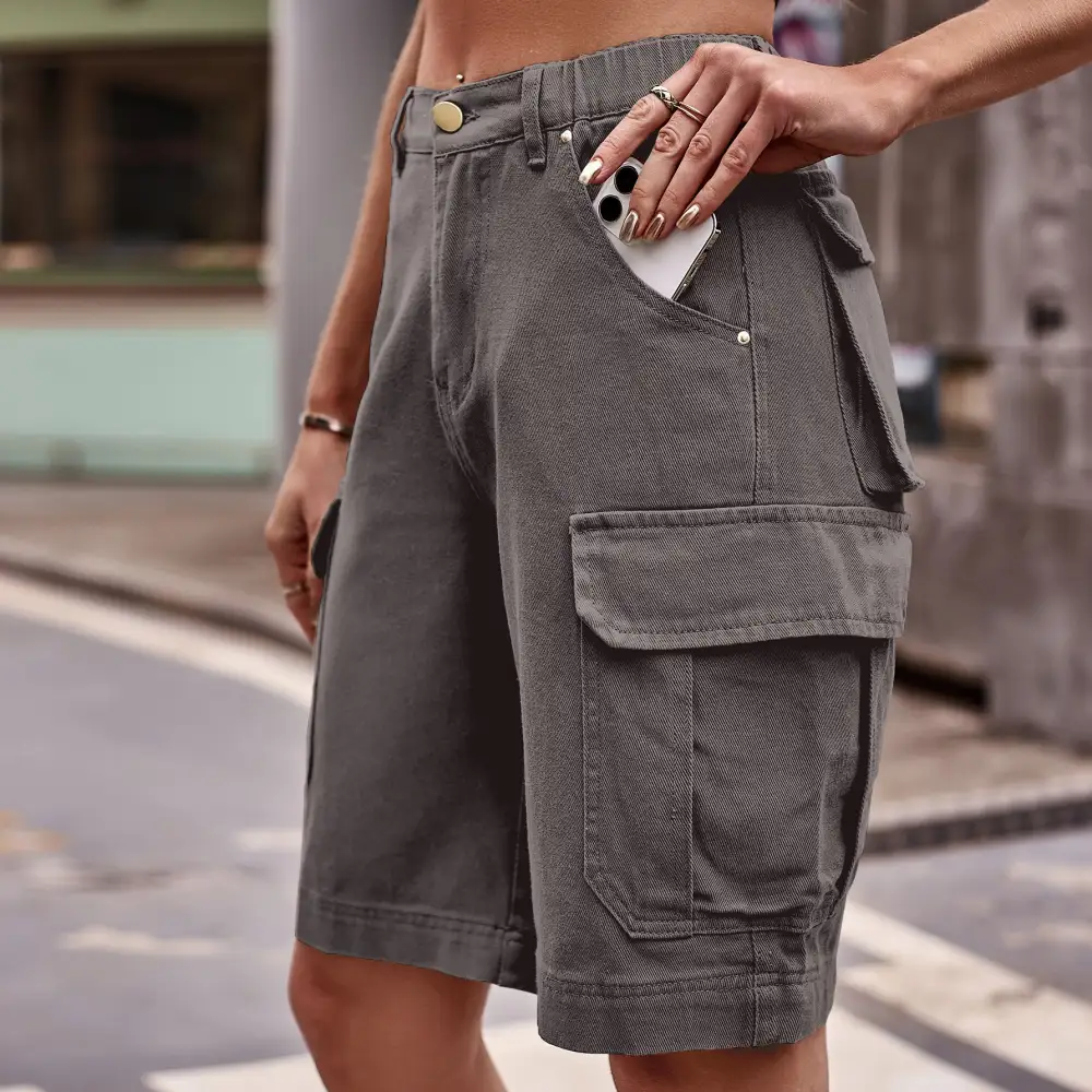 Relaxed Pocket Detail Utility Cargo Shorts