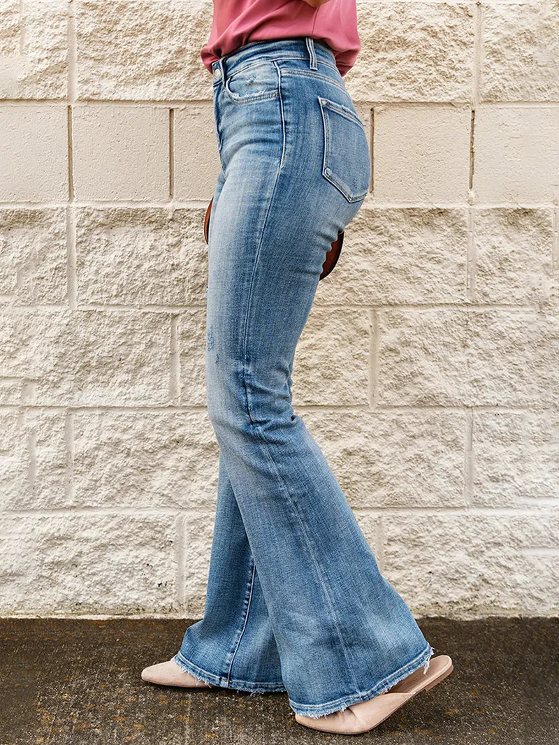 Women's Washed Classic Flare Jeans