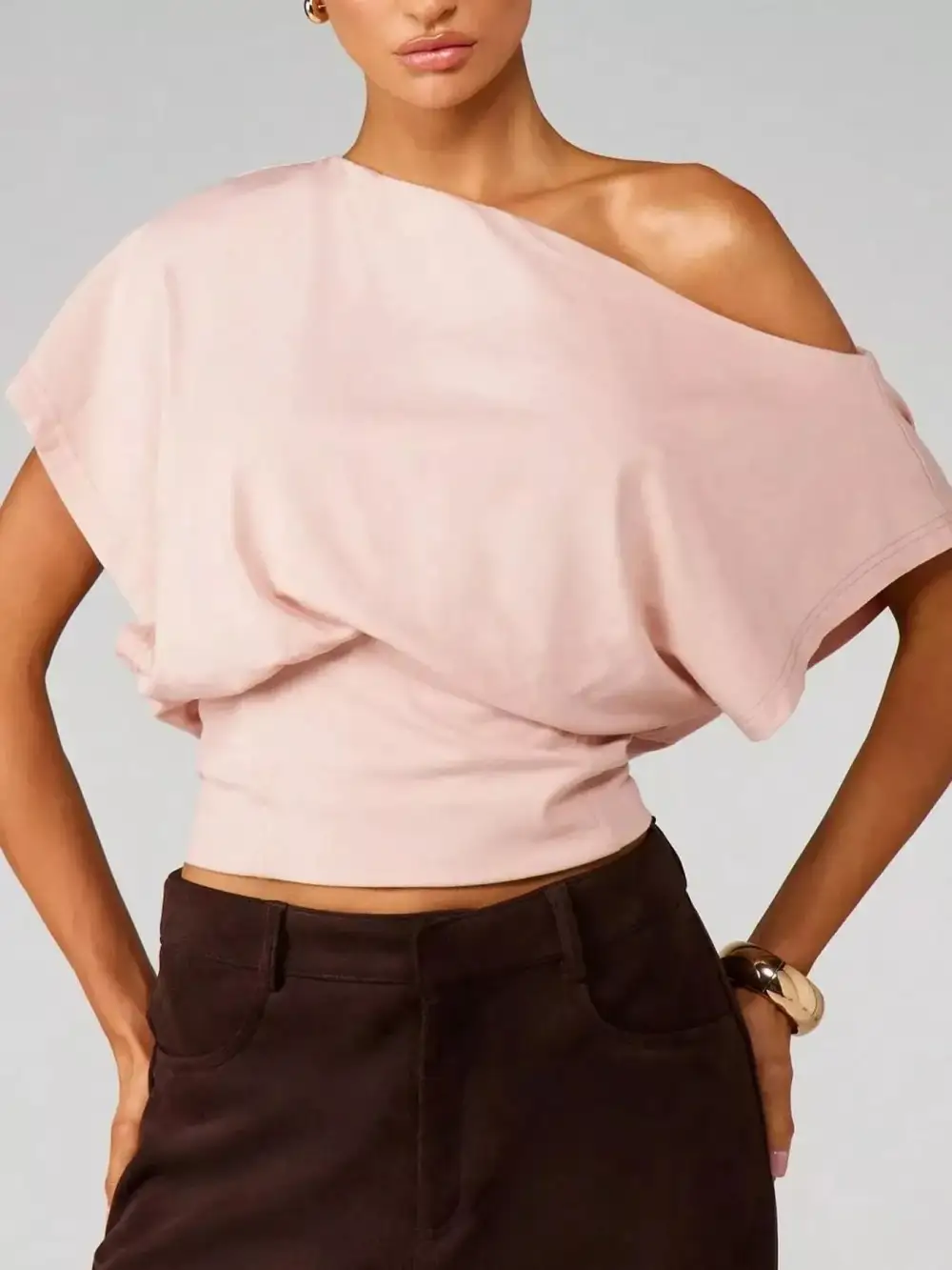 One-Shoulder Crop T-Shirt
