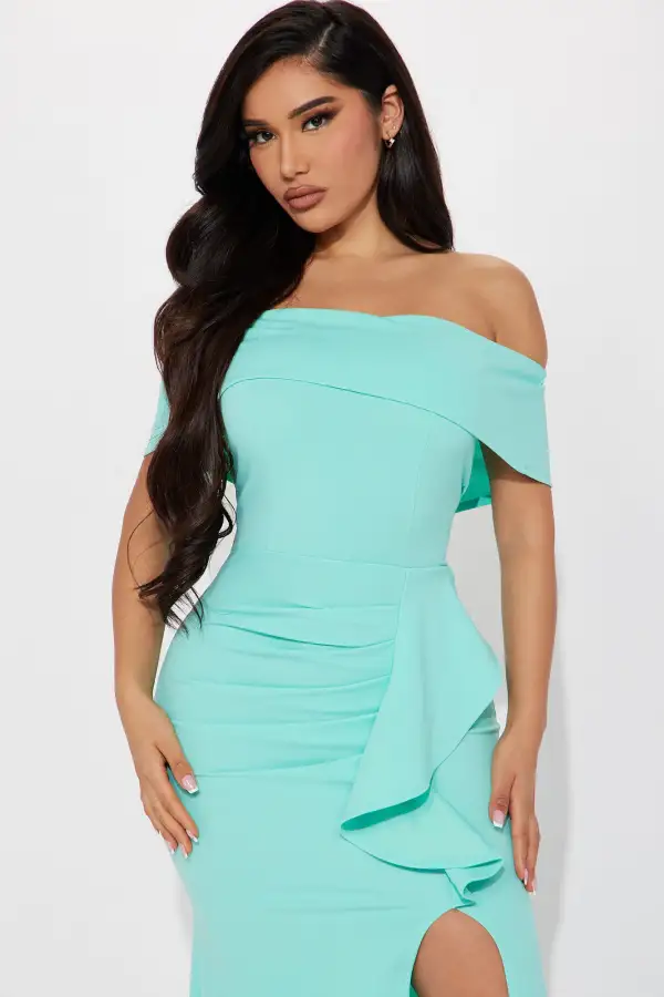 Nicole Off Shoulder Maxi Dress - Mint