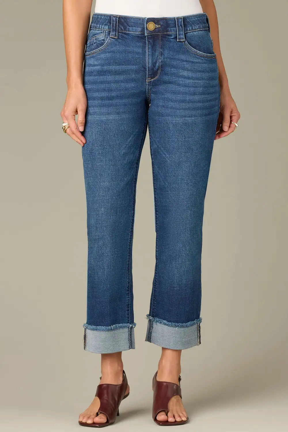 High Rise Boyfriend Jeans Fray Hem