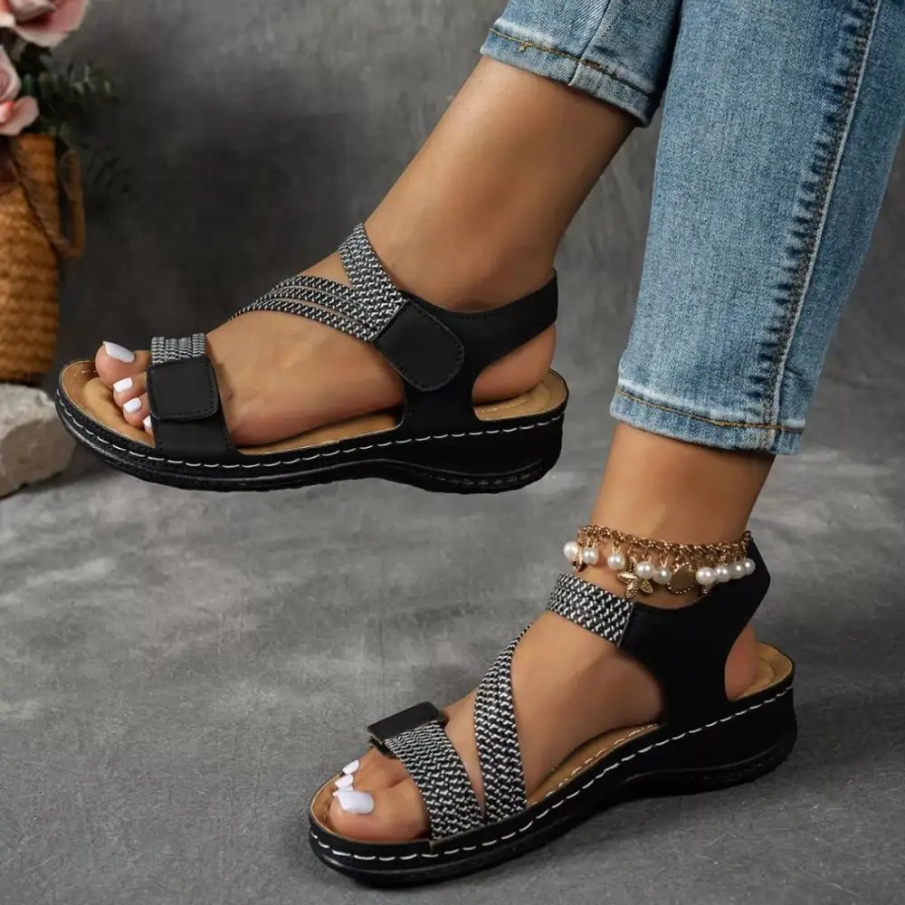 Everyday Wedge Open Sandals
