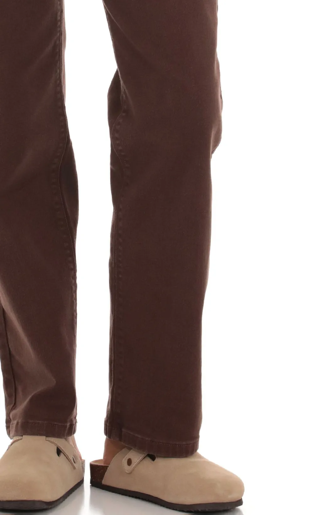 Straight Leg Jeans in Brown