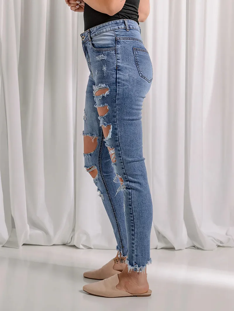 Women's ripped slim fit mid-rise jeans