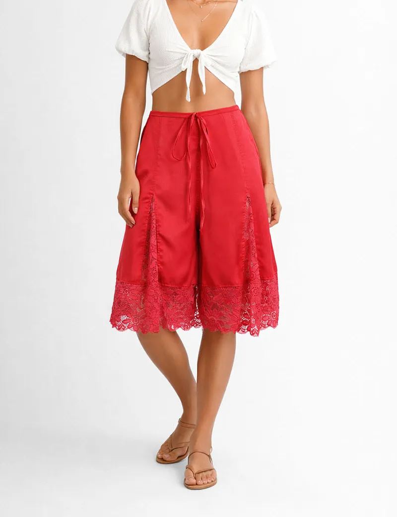 Boho Lace Hem Drawstring Waist Wide Leg Shorts