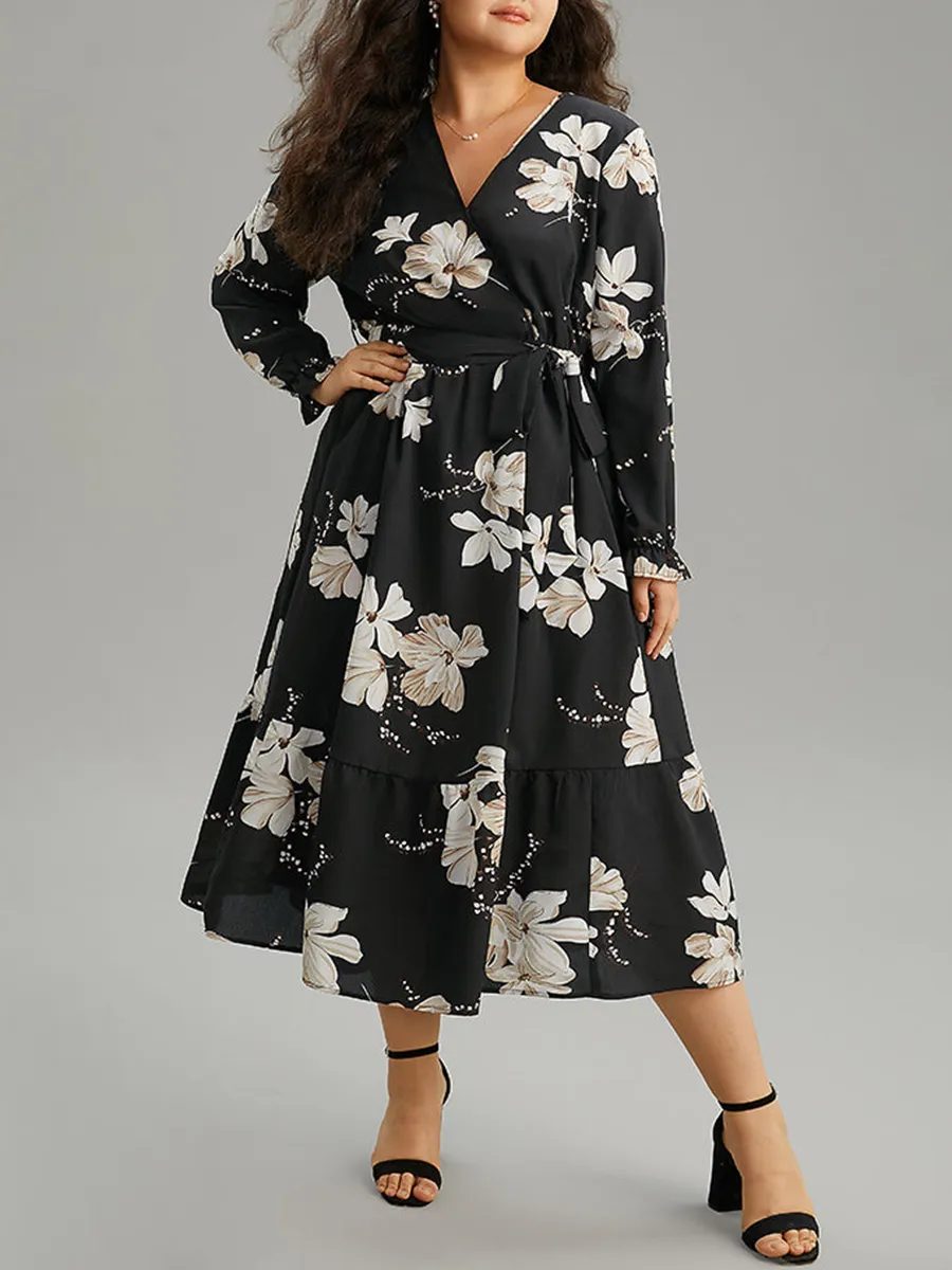 Elegant Senior Waist Slimming Cross Neckline Dresses Have