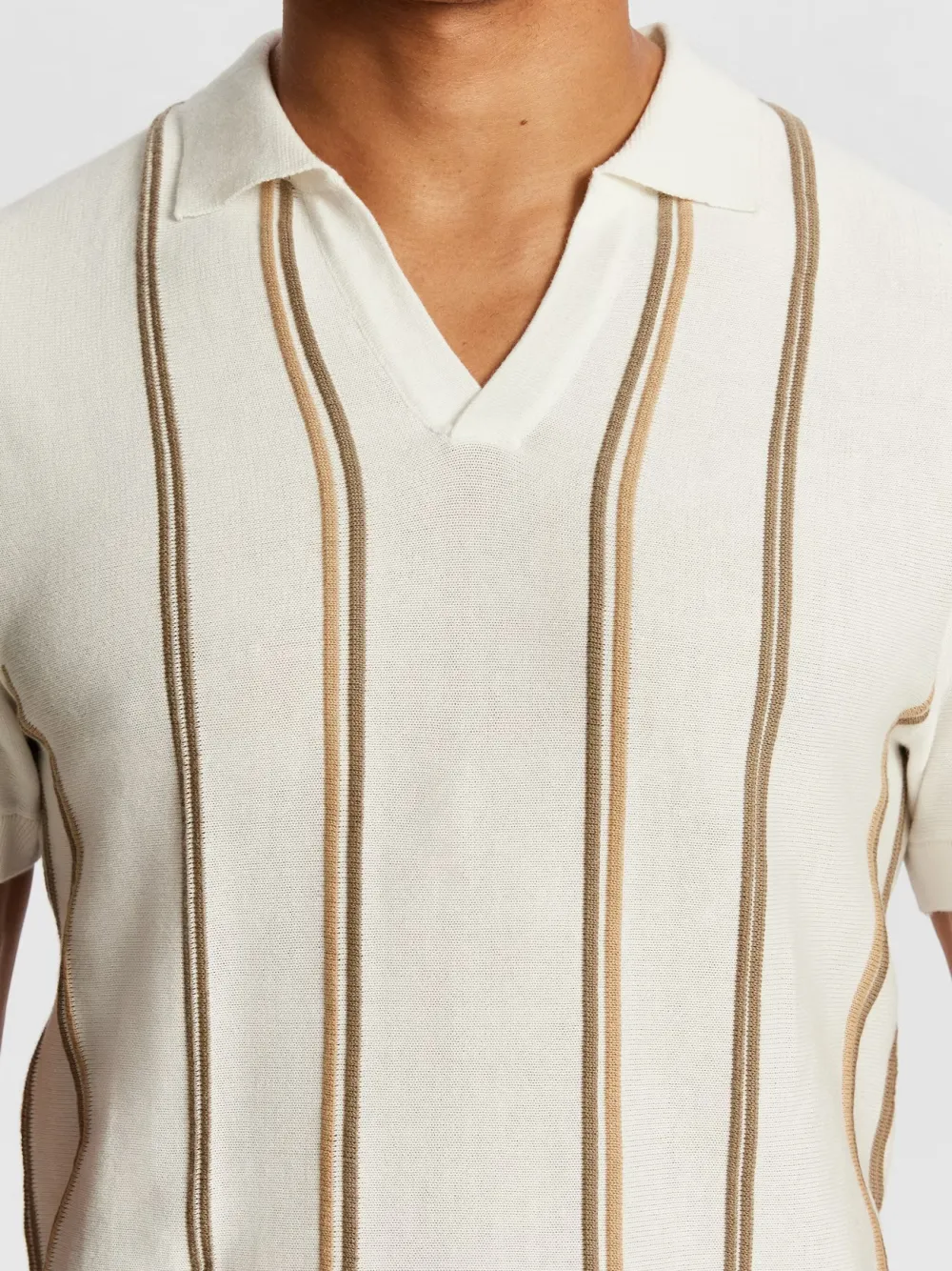 Off White Short Sleeve Color Blocked Polo Shirt