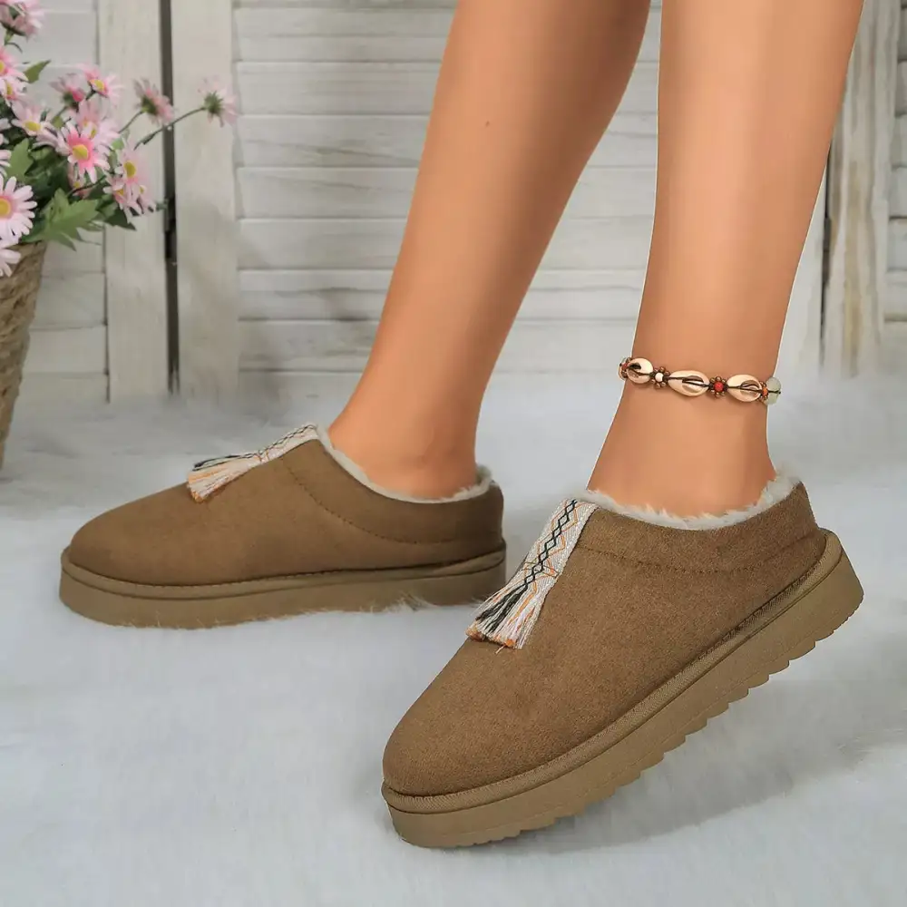 Refined Round Toe Platform Slippers
