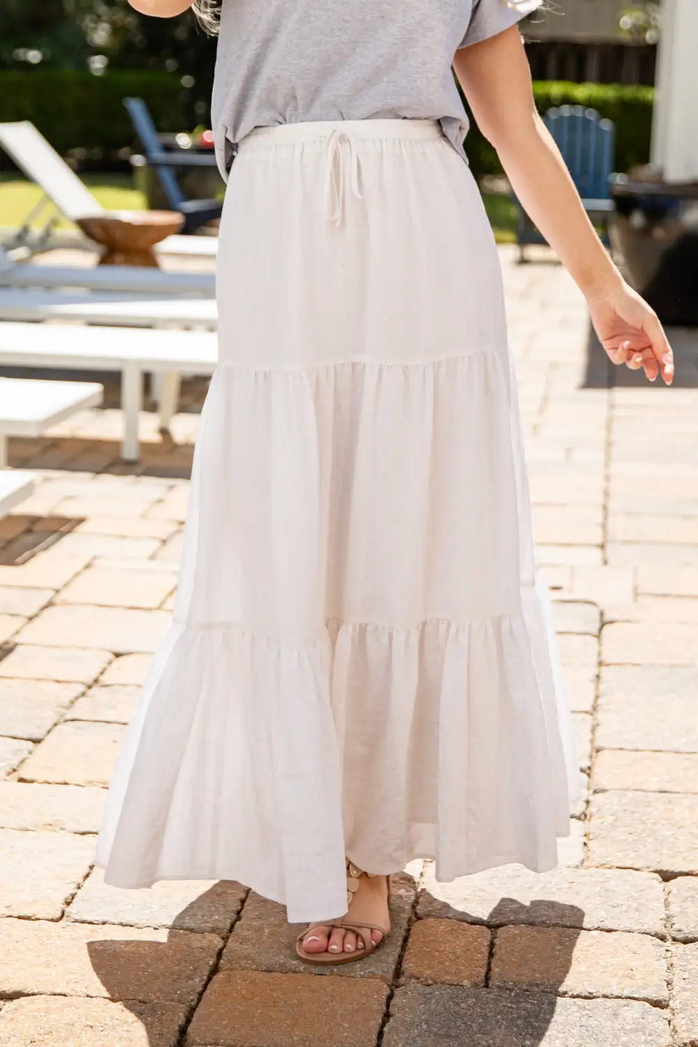 Mid Rise Elastic Waist Tiered Maxi Skirt