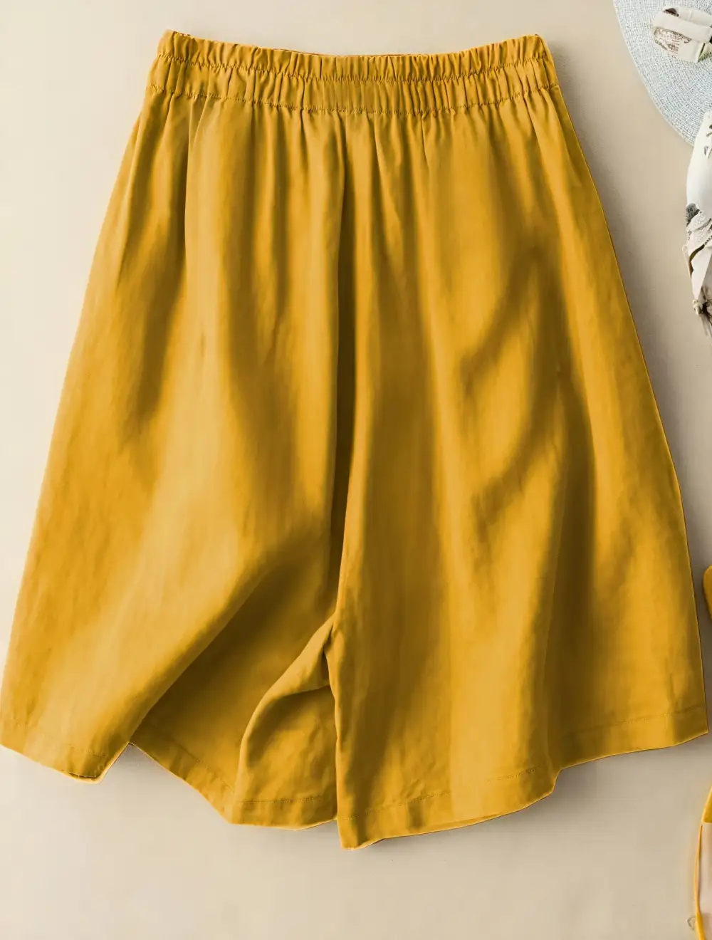 Elastic Waist Flowy Shorts