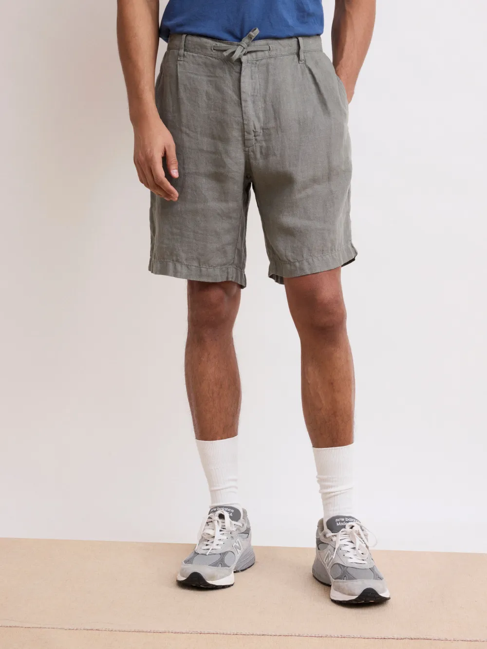 Men's Army Green Linen Shorts