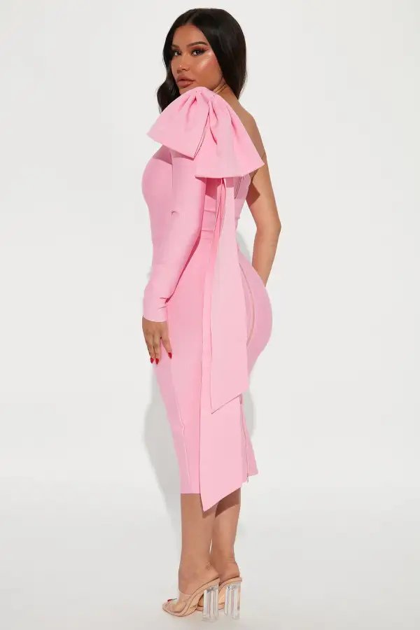 Perfectly Gifted Bandage Midi Dress - Pink