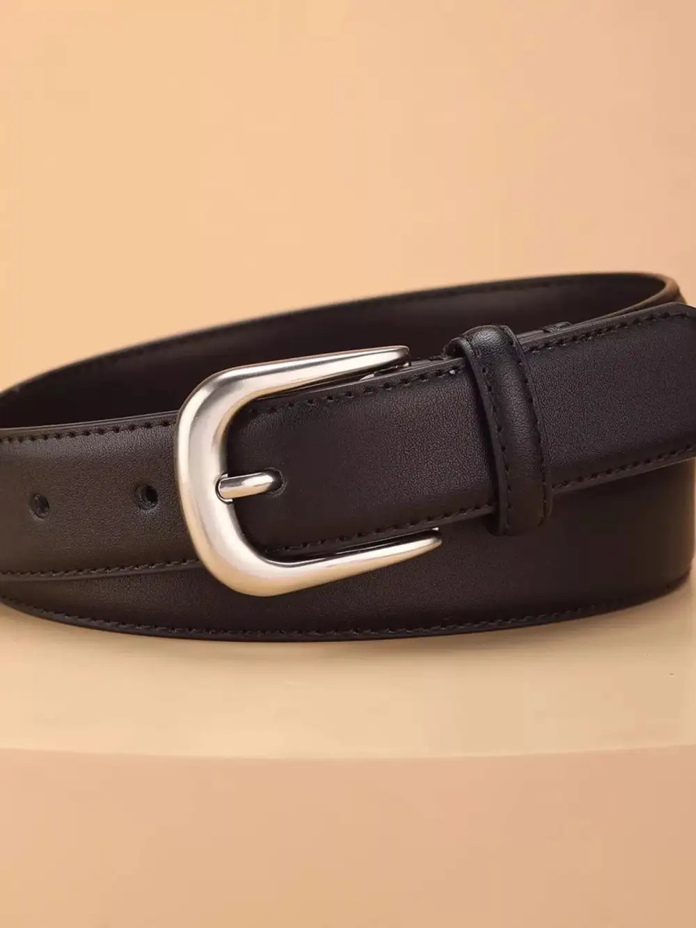 Chic Classic Leather Belt with Buckle
