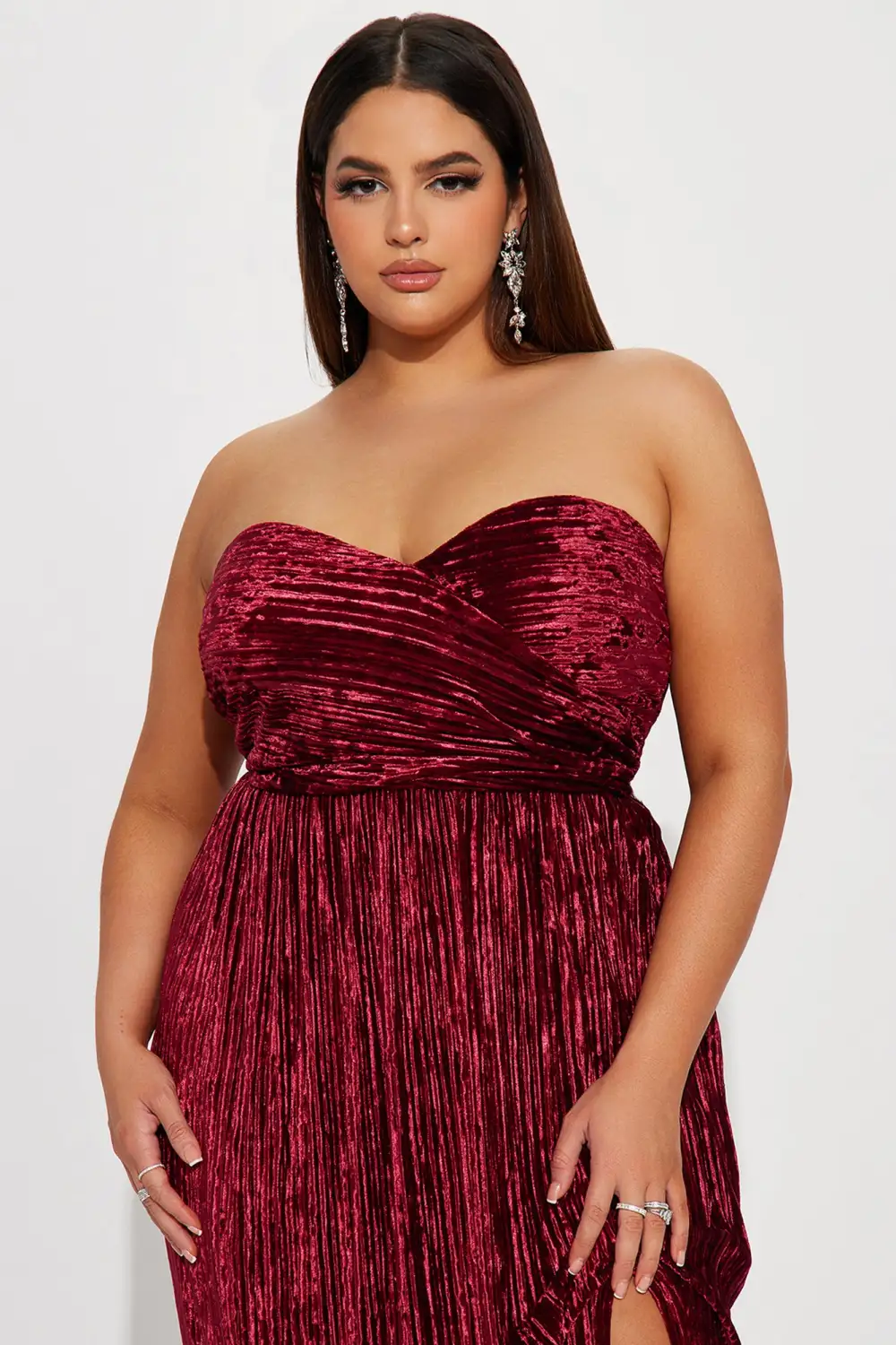Mila Velvet Plisse Maxi Dress - Wine