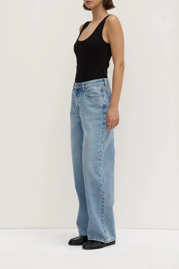 Mid Waist Jeans