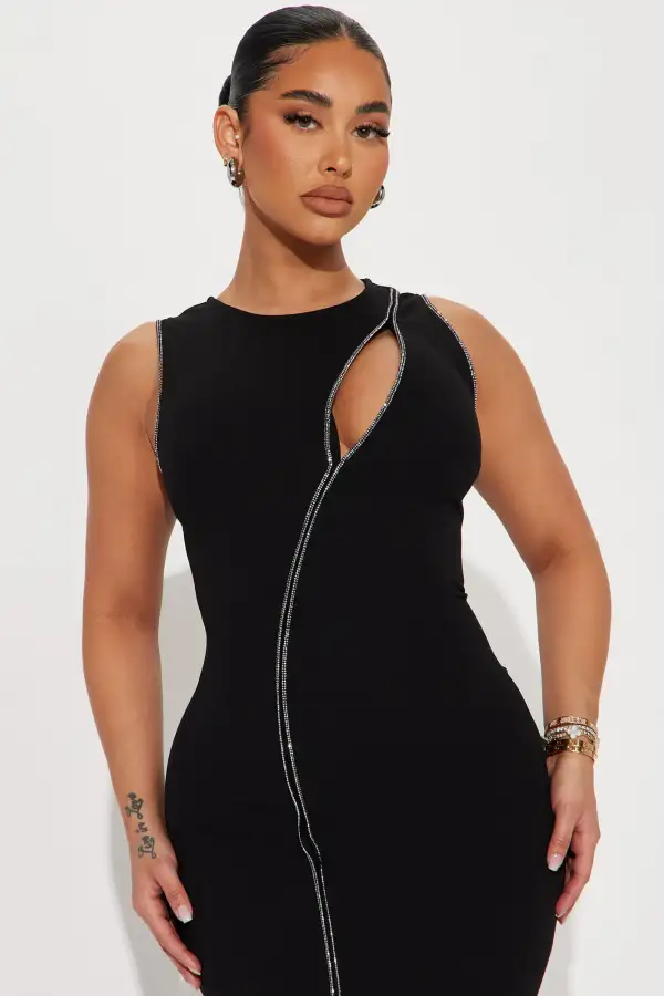 Scarlet Embellished Midi Dress - Black