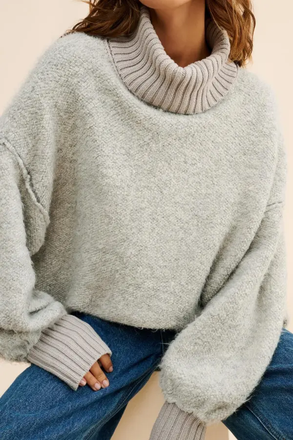 Oversize Turtleneck Pullover