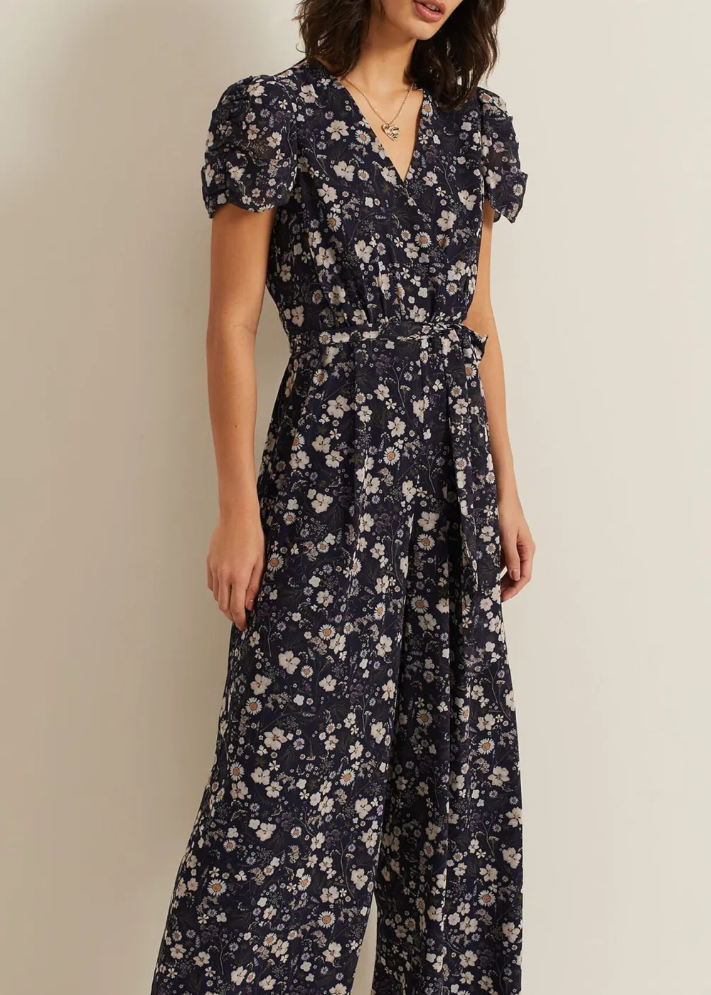 Fashionable Floral Short-Sleeved Bodysuit For Women