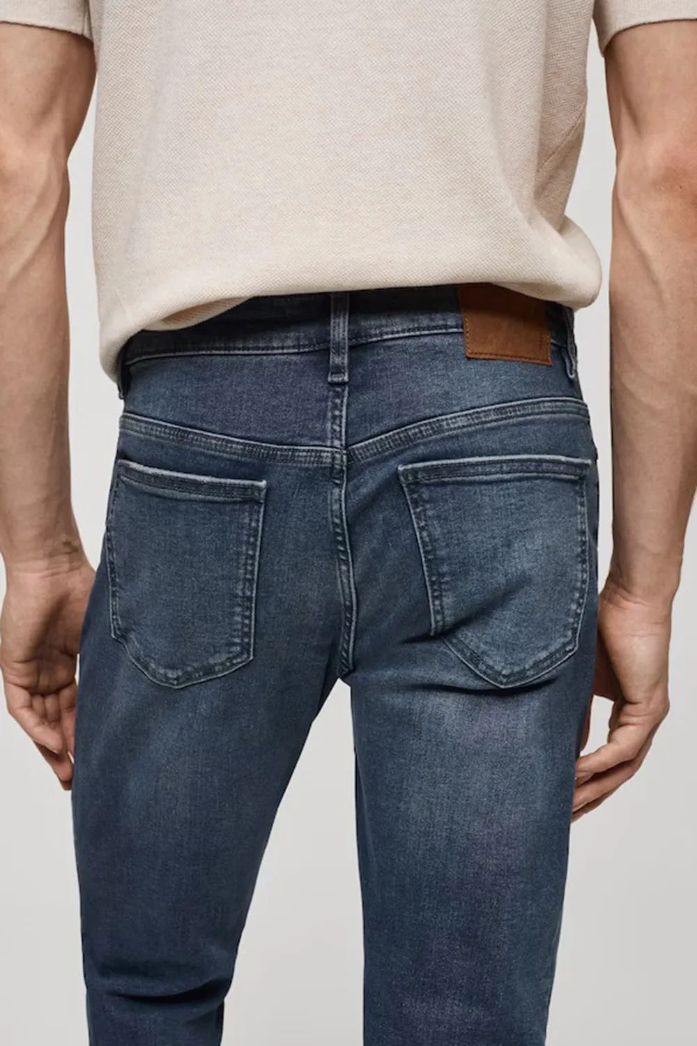 Daily Skinny-Fit Jeans