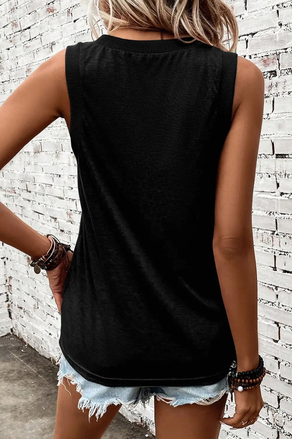 Pattern Sequined Balloon Dog Graphic Loose Tank Top