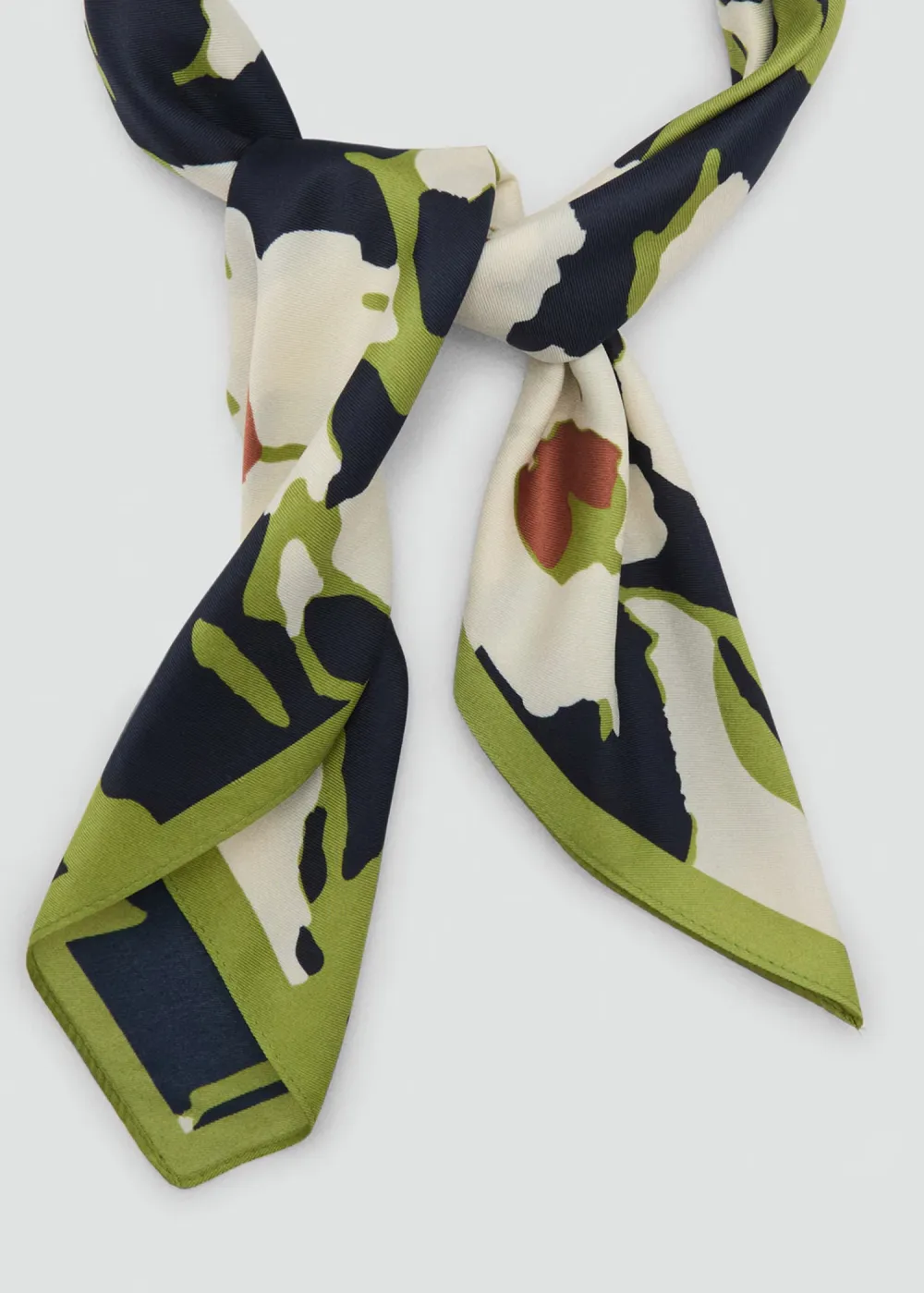 Casual Style Green Floral-Print Scarf