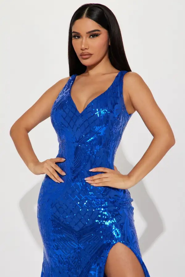 Diva On The Move Sequin Maxi Dress - Royal