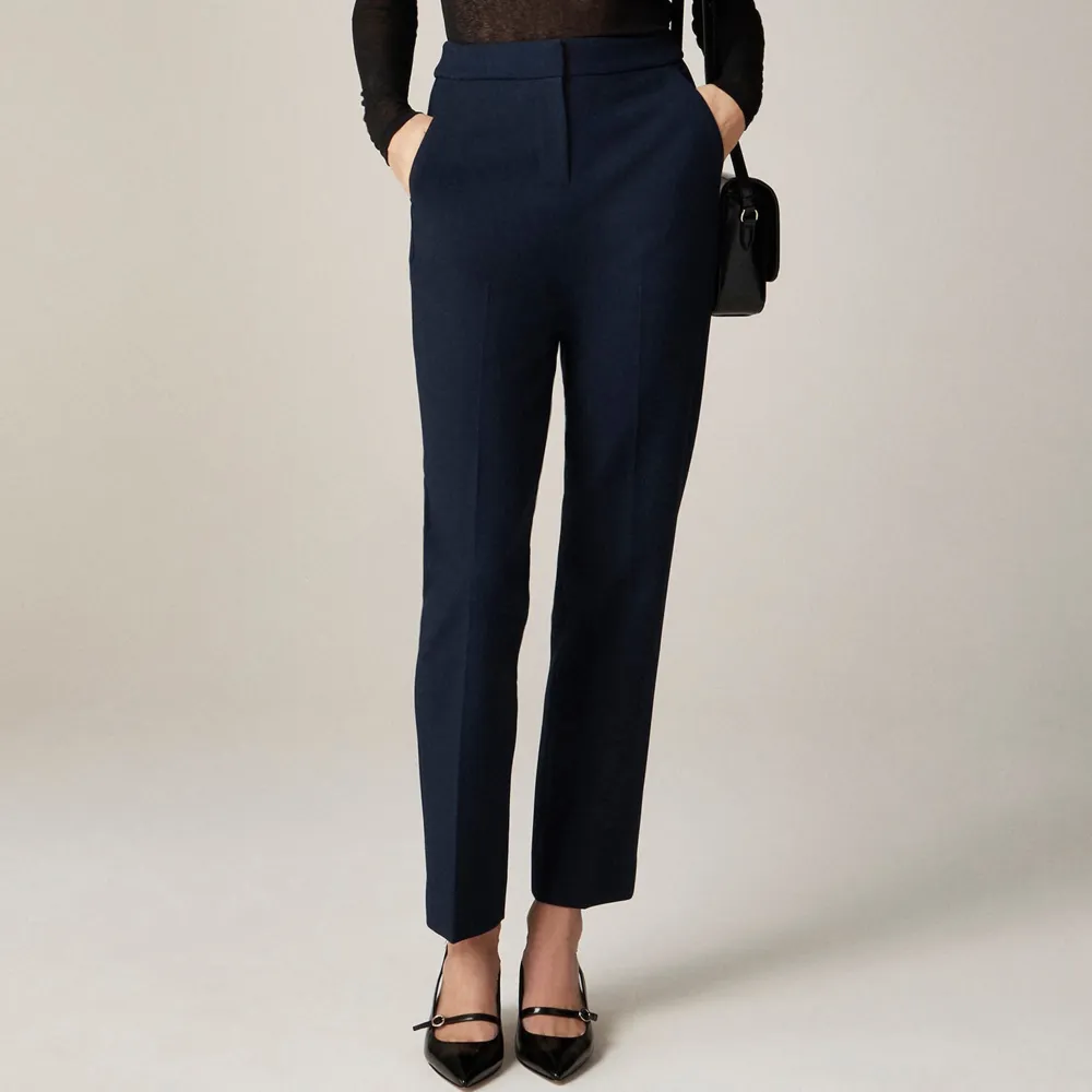 Straight-Leg Stretch Trousers
