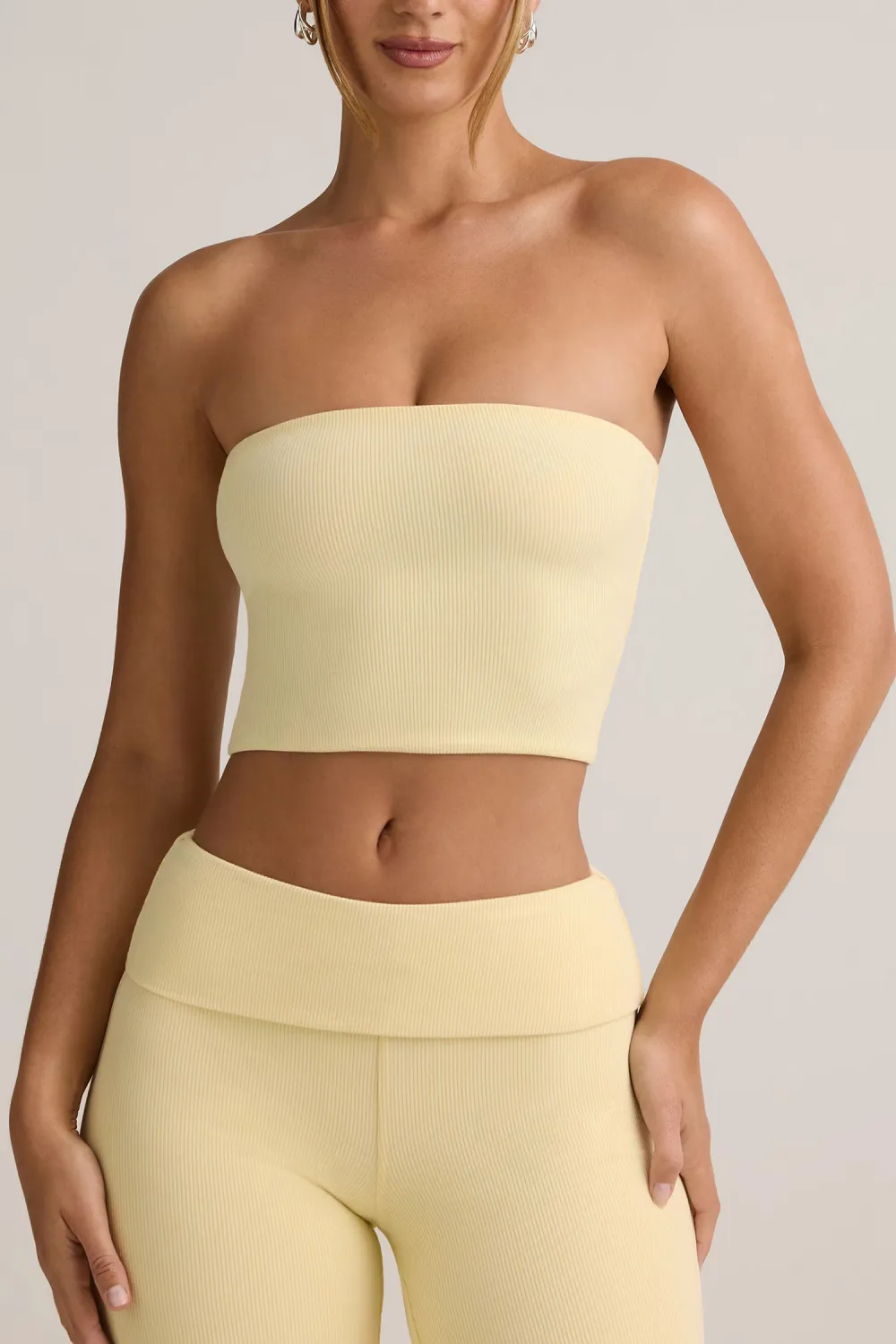 Slim Fit Short Navel-Exposed Ladies Top