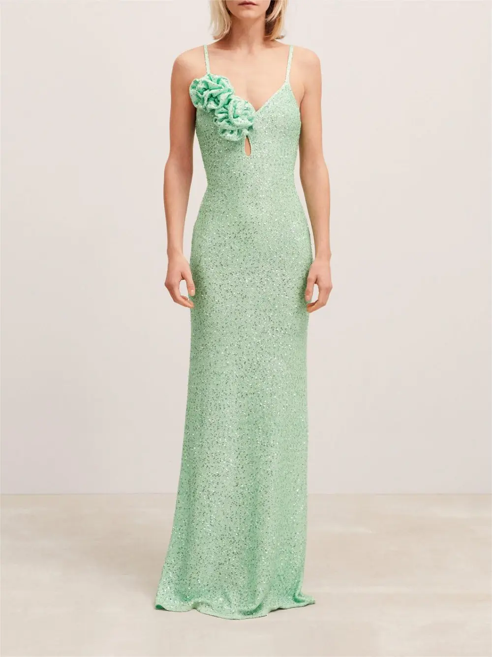 Sequined dress with flower detail