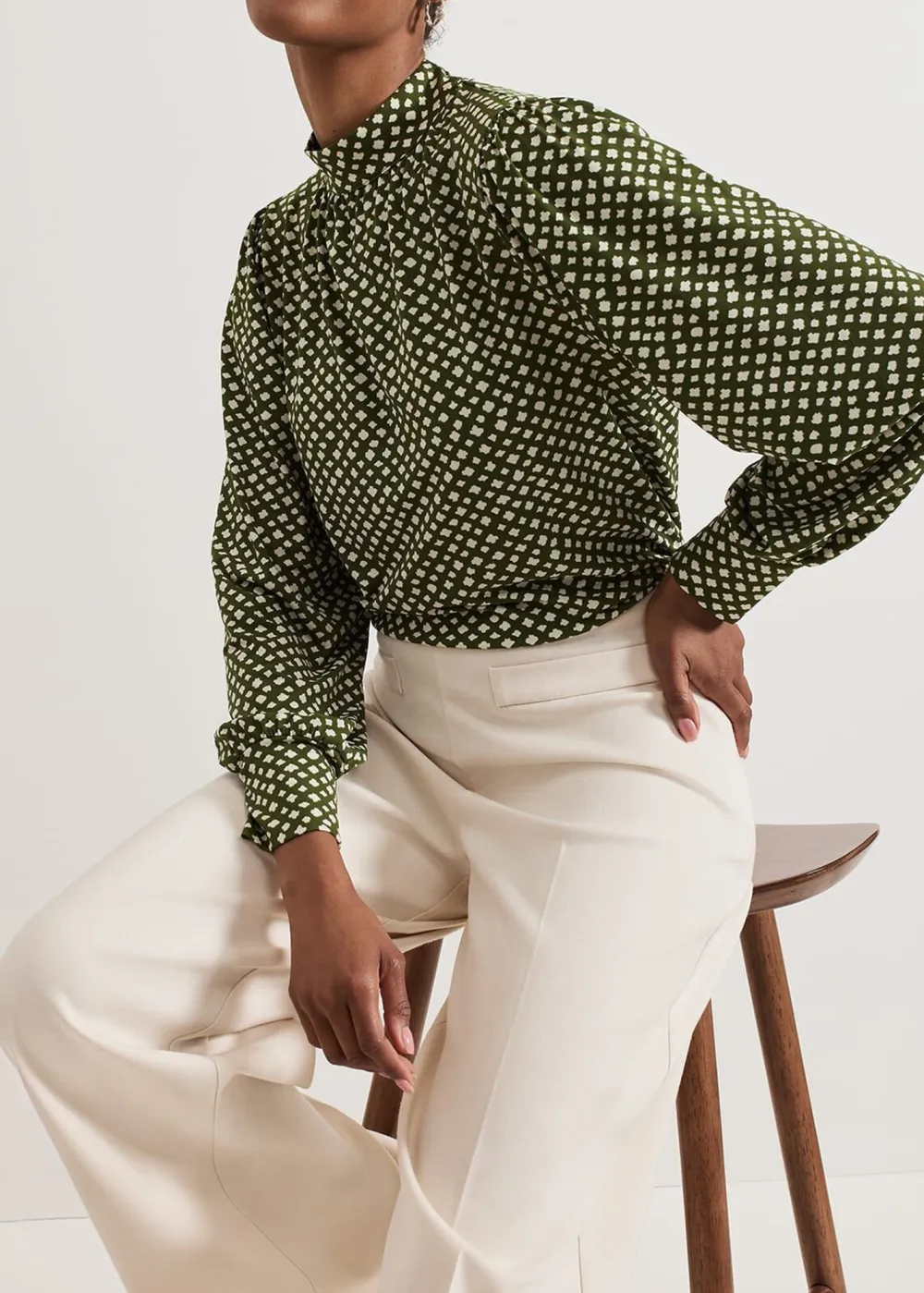 All-Match Casual Abstract Art Turtleneck Top