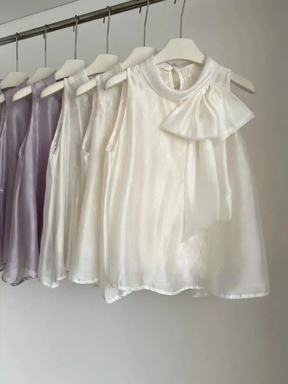 Bow Chiffon Sleeveless Top