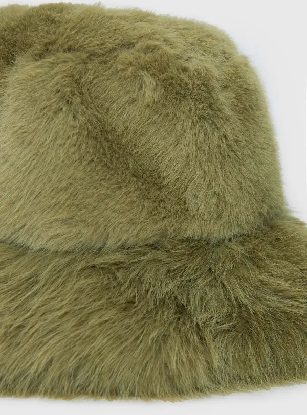 Fluffy Hat Green