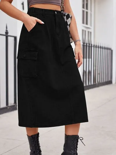 Slit Buttoned Skirt with Pockets