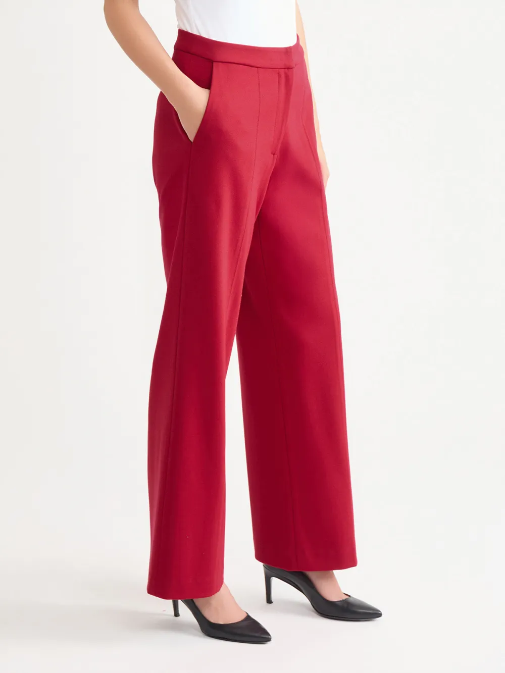 Ladies' Long Pants With Slanted Pockets