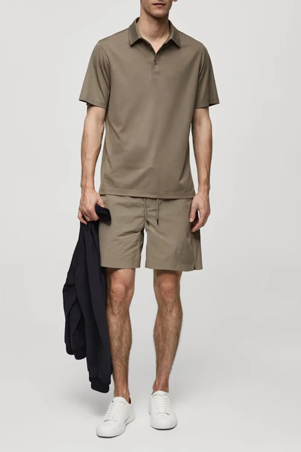 Daily Water-Repellent Shorts With Drawstring