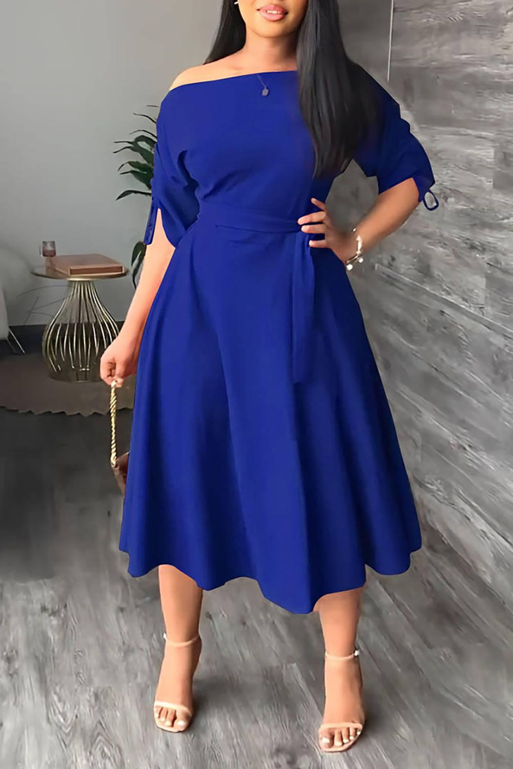 Plus Size Black Business Casual Solid Drawstring Oblique Collar Midi Dresses [New]