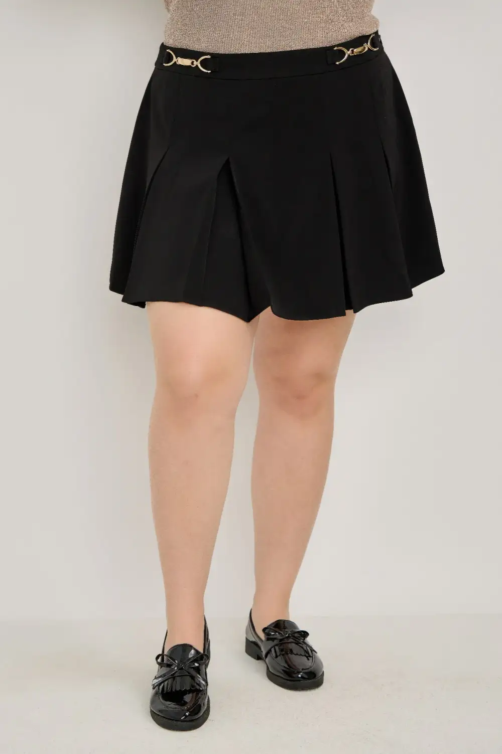 Loose Fitted Pleated Blazer Skirt