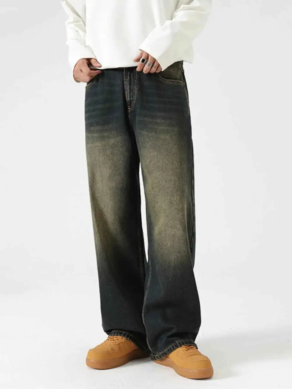 Wide Leg Baggy Jeans