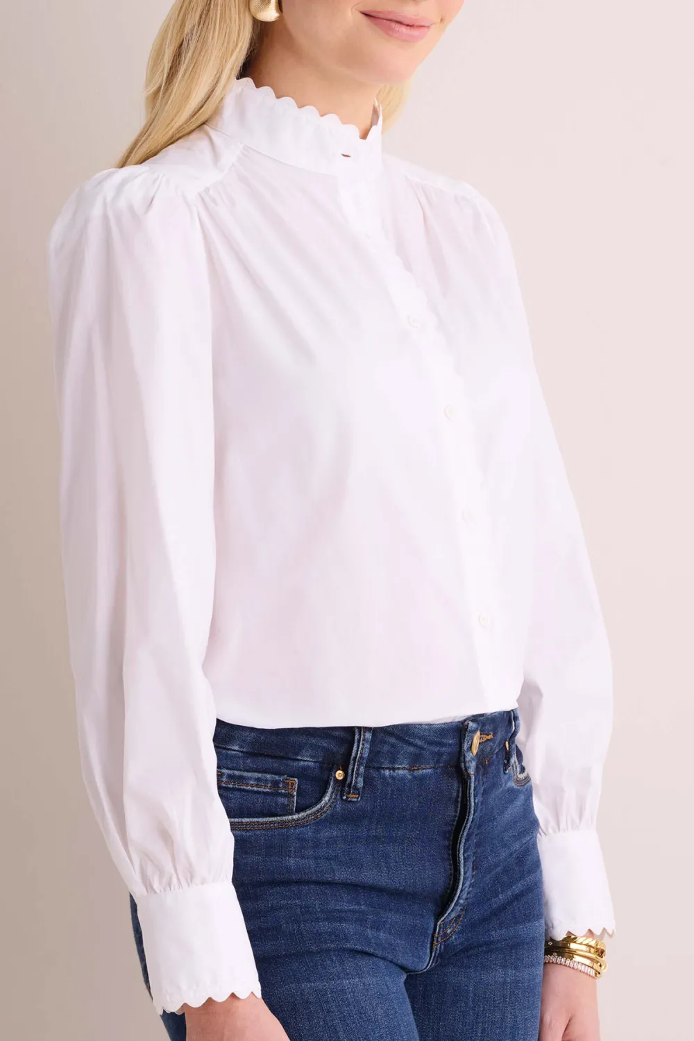 White Scallop Collar Long Sleeve Button-Front Blouse