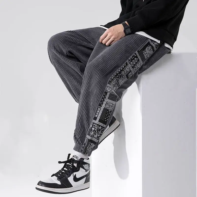Men's Corduroy Tapered Jogger Pants