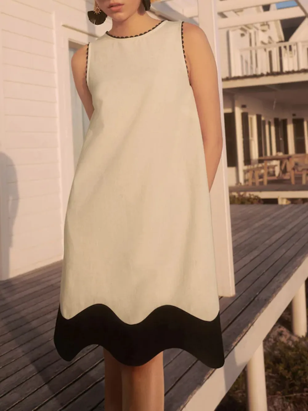 Classic Comfortable Solid Color Round Neck Straight Dress