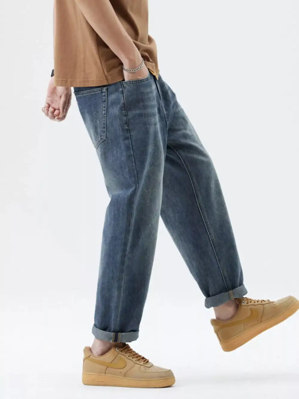 Casual Wash Relaxed Fit Jeans