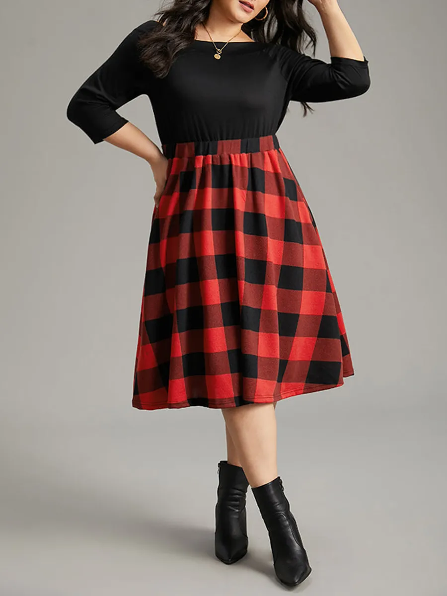 Elegant premium waist slimming plaid dress with pockets