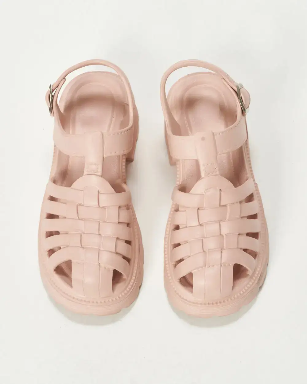 Clean Line Gummies Sandals