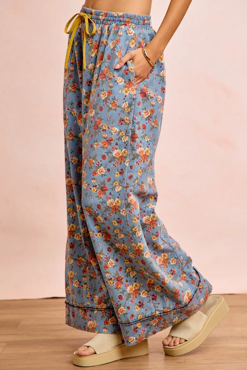 Floral Printed Drawstring Wide Pants