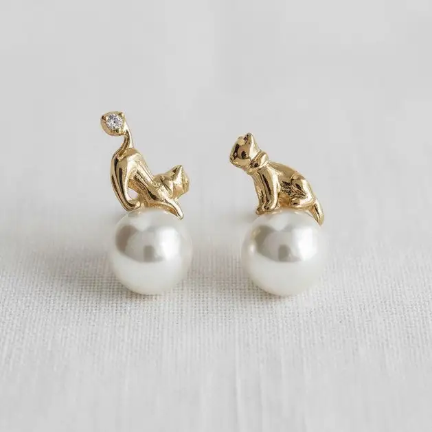Cat Motif Drop Earrings