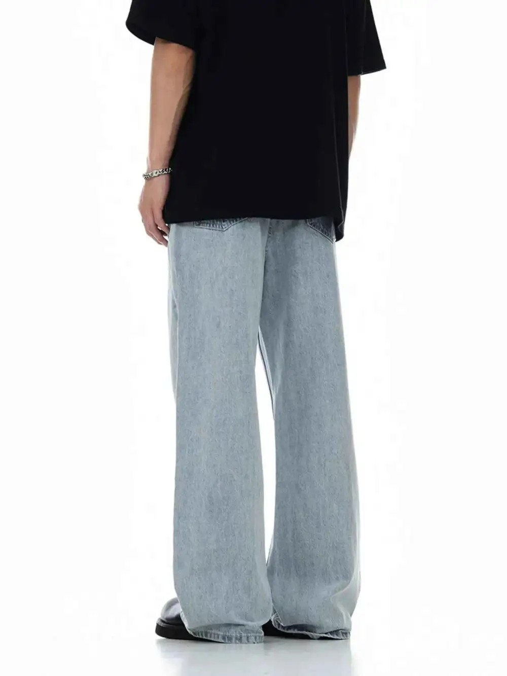 Wash Wide Leg Jeans