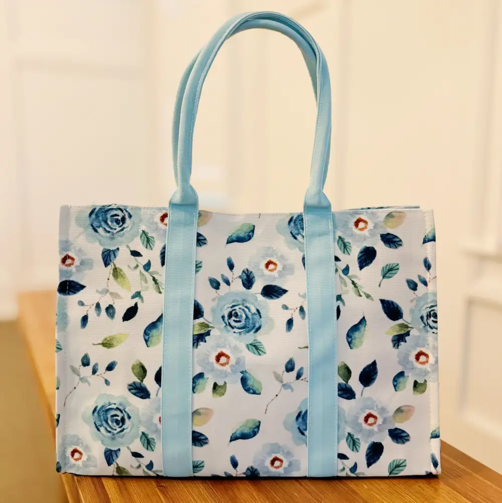 Versatile Everyday Shoulder Bag